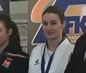Medalla de bronze per al karate picanyer