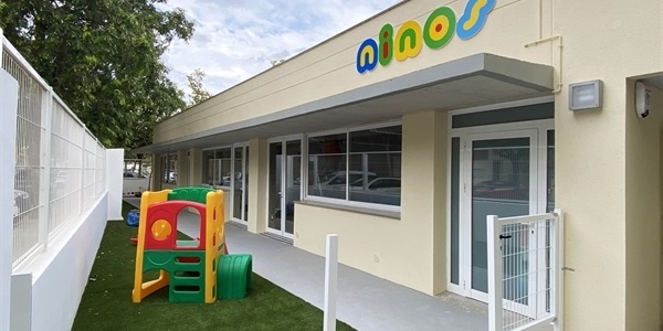 L'escoleta infantil "Ninos-La Mandarina" obri completament renovada